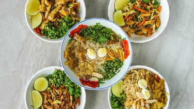Oasix (အာပူလျှာပူ နှင့် အသုပ်)