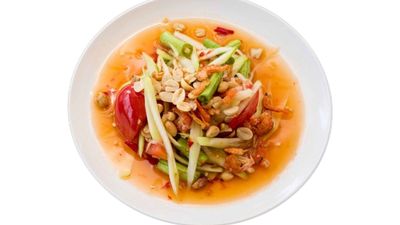 Naung Naung Food and Drink (အောင်မြေသာစံ)