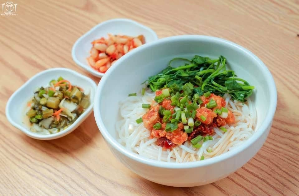 ရွှေတောင်ကြီး ရှမ်းခေါက်ဆွဲနှင့်စားဖွယ်စုံ vendor logo