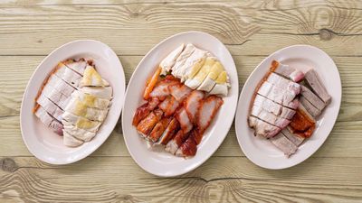五星海南家鄉雞飯和燒臘 5 Star Hainanese Chicken Rice & BBQ Pork (Gaya Street)