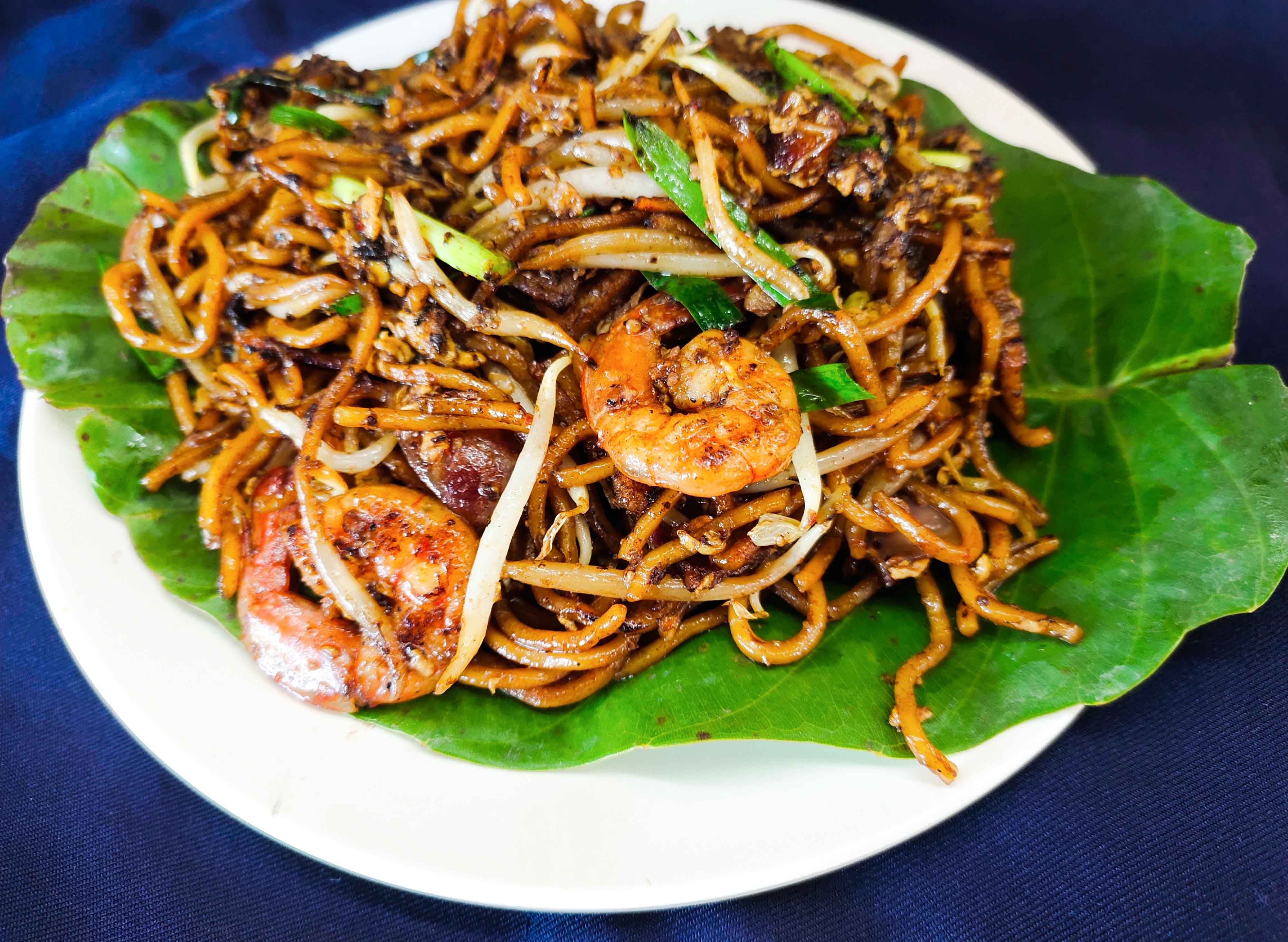 Taiping Kuey Teow Goreng 太平炒粿条 Yee Huat Food Court 2 menu and