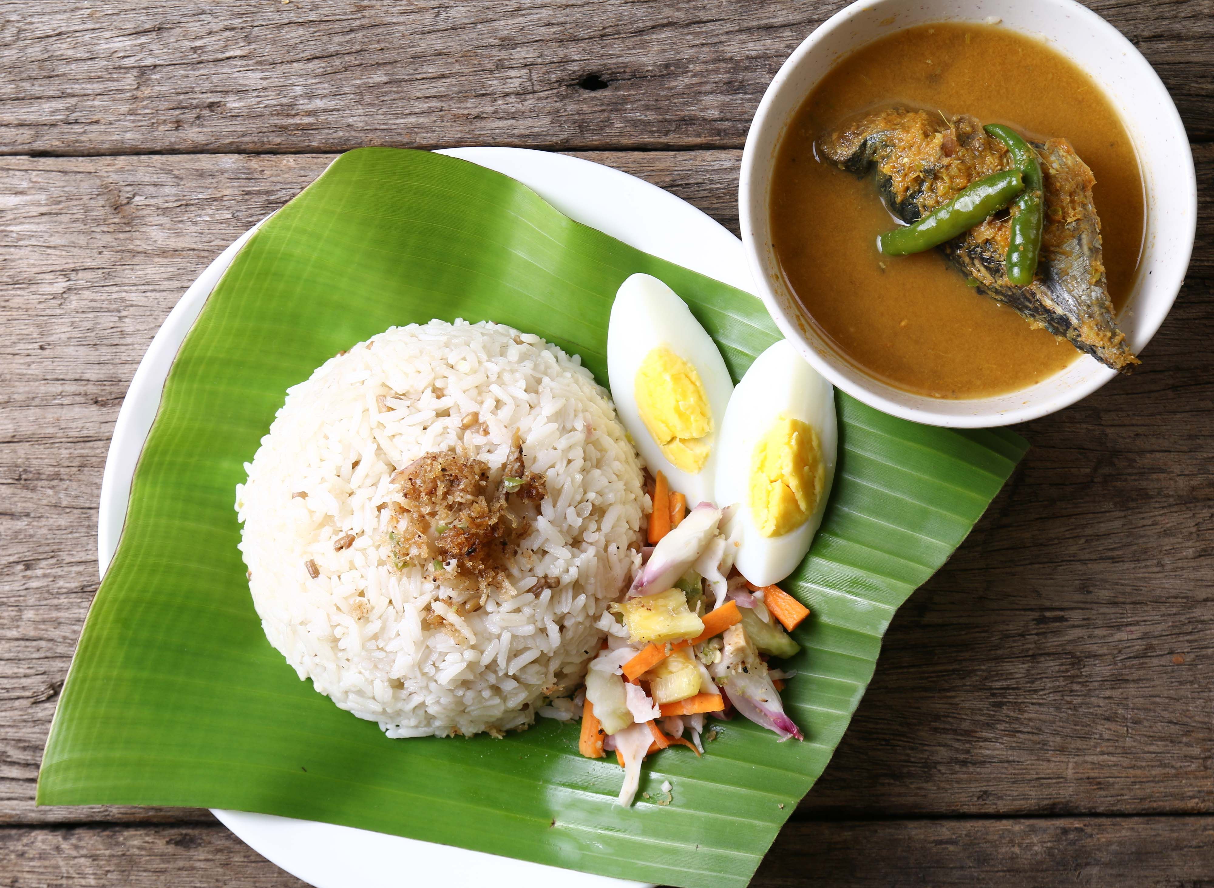 Ikan tongkol kelantan gulai nasi dagang Resepi Ikan