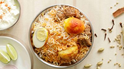 Mamak Cafe Sibu (Malay,India,Indonesia Food)