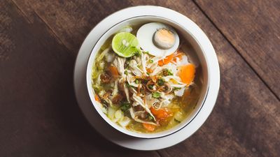 Asep Zuri By Temangis Cafe (Lawas)