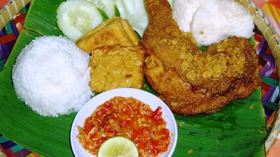 Ayam Penyetz (Medan Selera Green Hill)