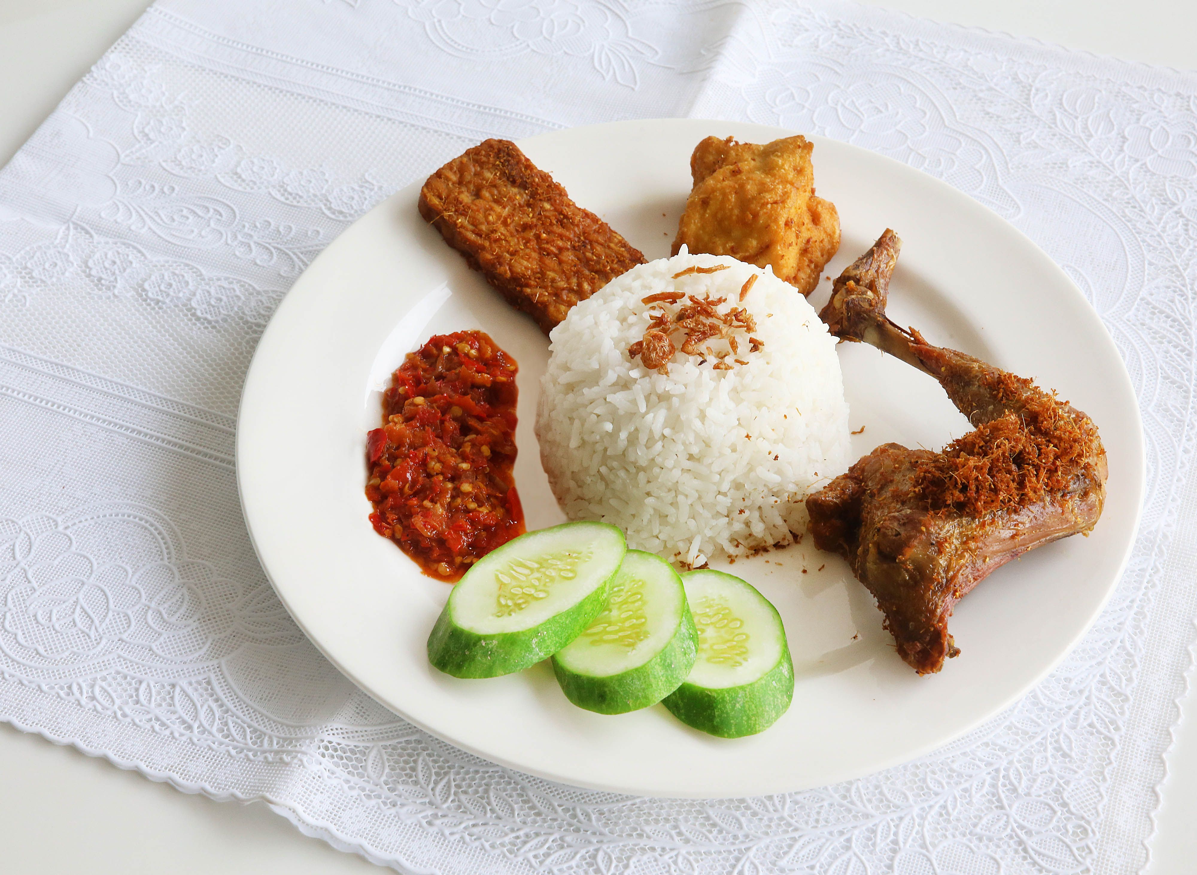 Mutiara Kitchen vendor logo
