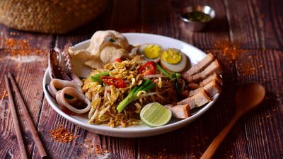 Thai Hou Sek (The Hub)