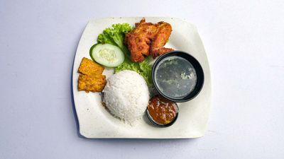 Rumah Makan Lesehan Dapoer Ndeso (Jl Abu Bakar)