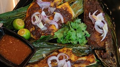 Ikan Bakar Chong Hwa (Jln petaling, China Town)