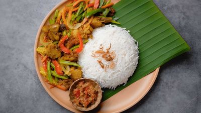 Aleeza Ayam Penyet (Sri Aman)