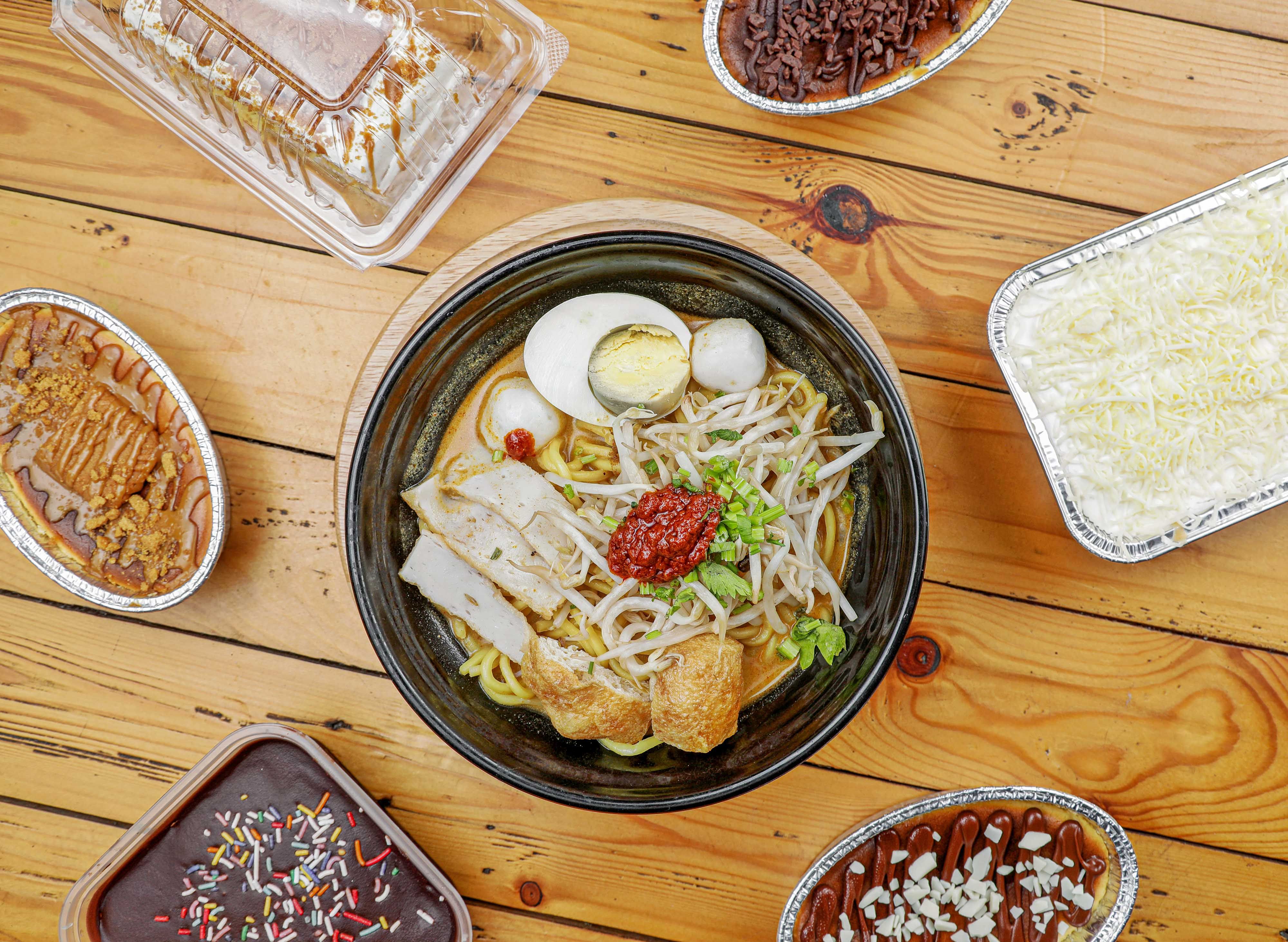 MyMum Mee Kari + Cakes Kuantan menu and delivery in Kuantan foodpanda