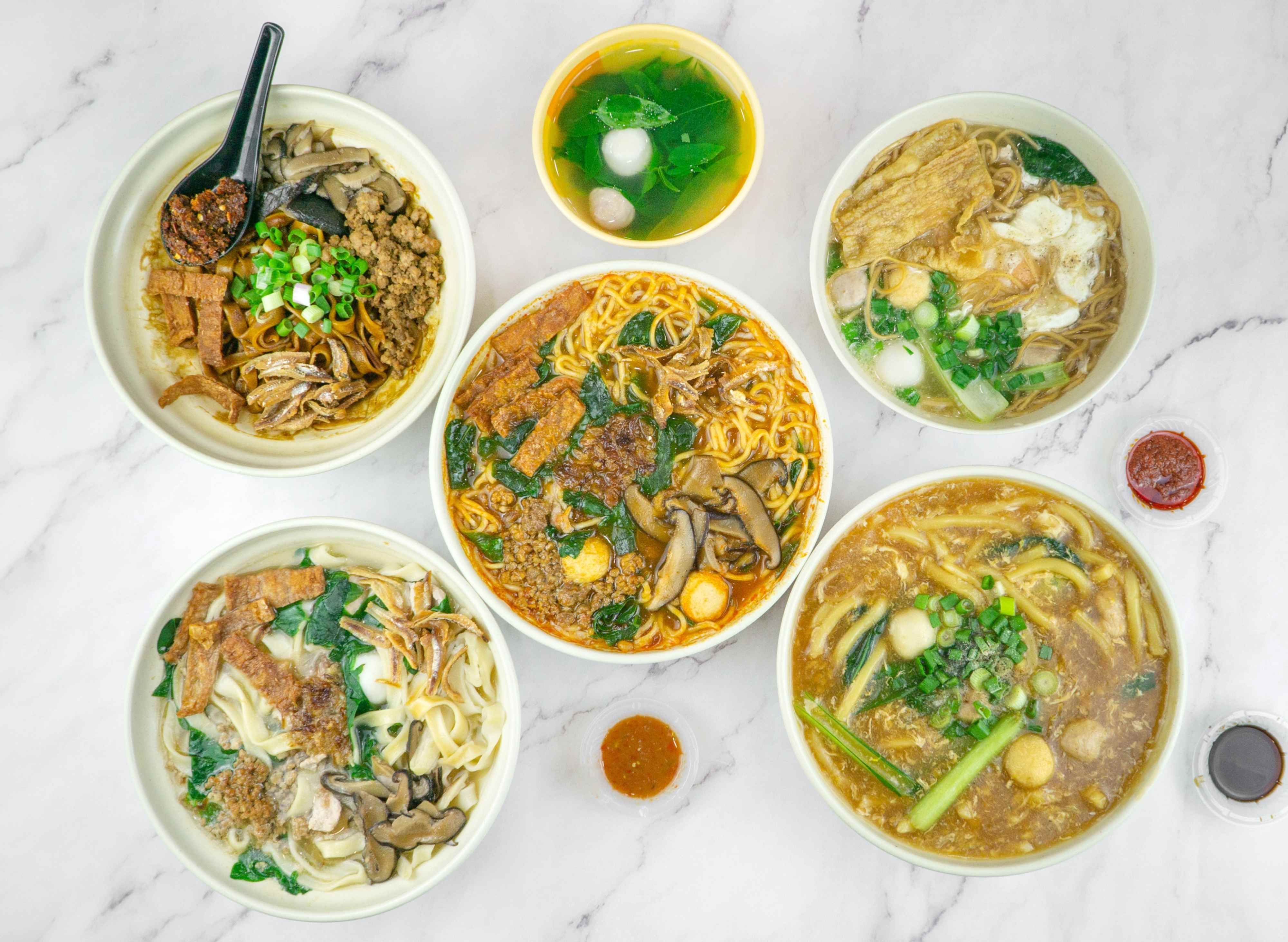 Restoran Ice Twenty-Two Kopitiam Madam Wong Pan Mee vendor logo