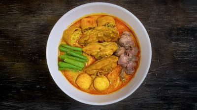 Century Street Food Court (63 Penang Curry Noodle)