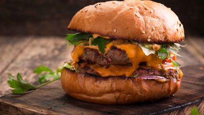 The Century Burger - Taman Abad