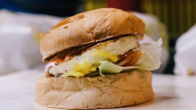 Along Burger (Jalan Ismail)