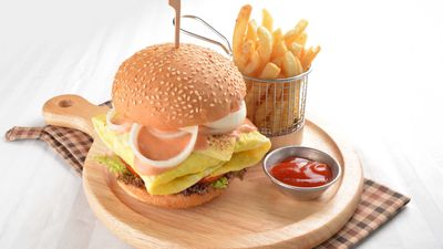 Pendekar Burger Berangan (Kampung Chabang 3)