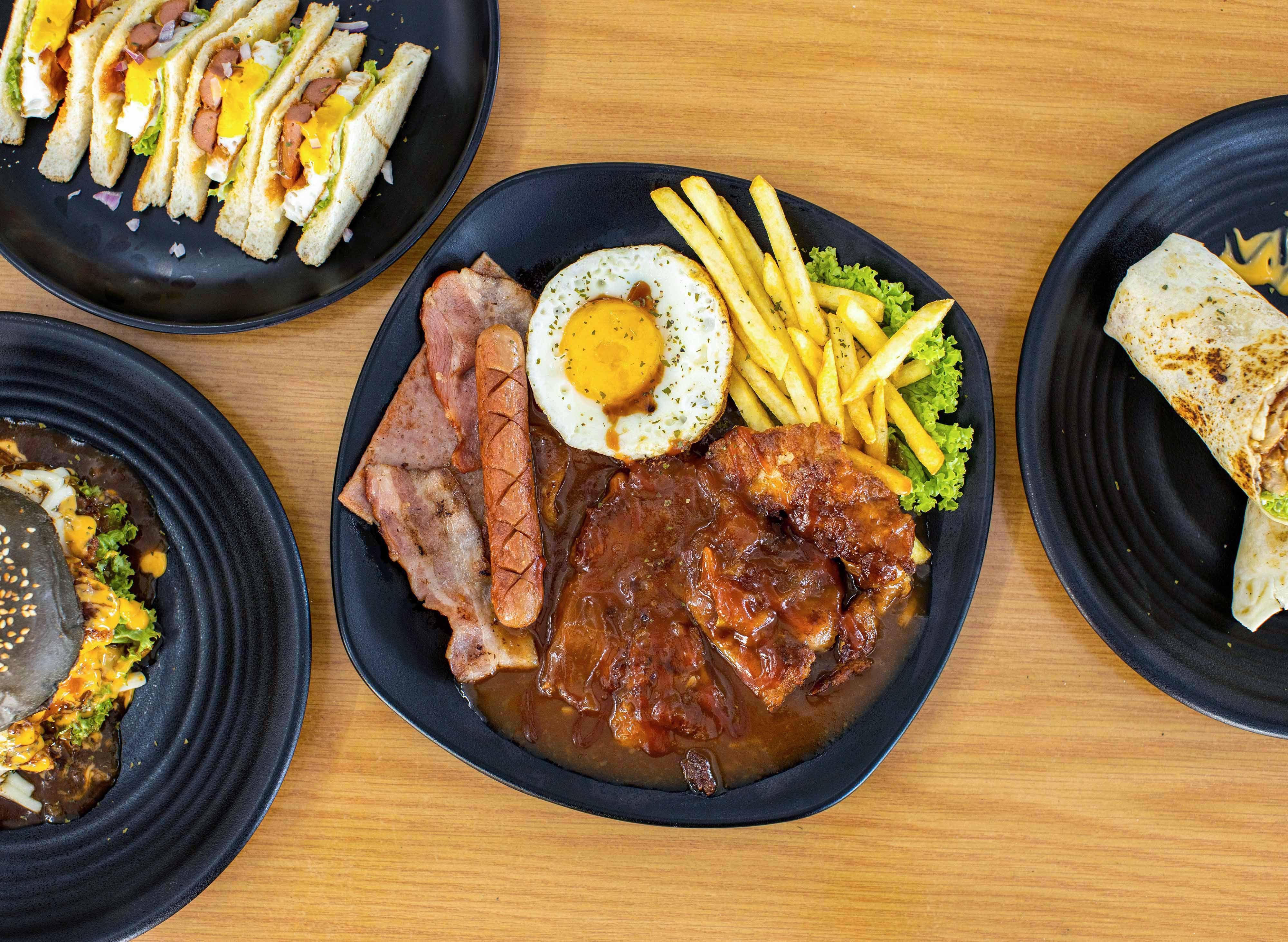 Victory Old Style Hainan Chop 阿公的味道 (Happy Corner Coffee Chop) vendor logo