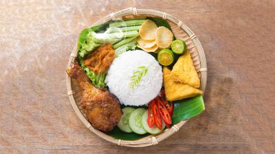 Ayam Penyet Pak Dhe