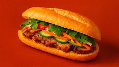 Vietnamese Golden Bun 越南金脆法棍面包 (Lengkok Canning)