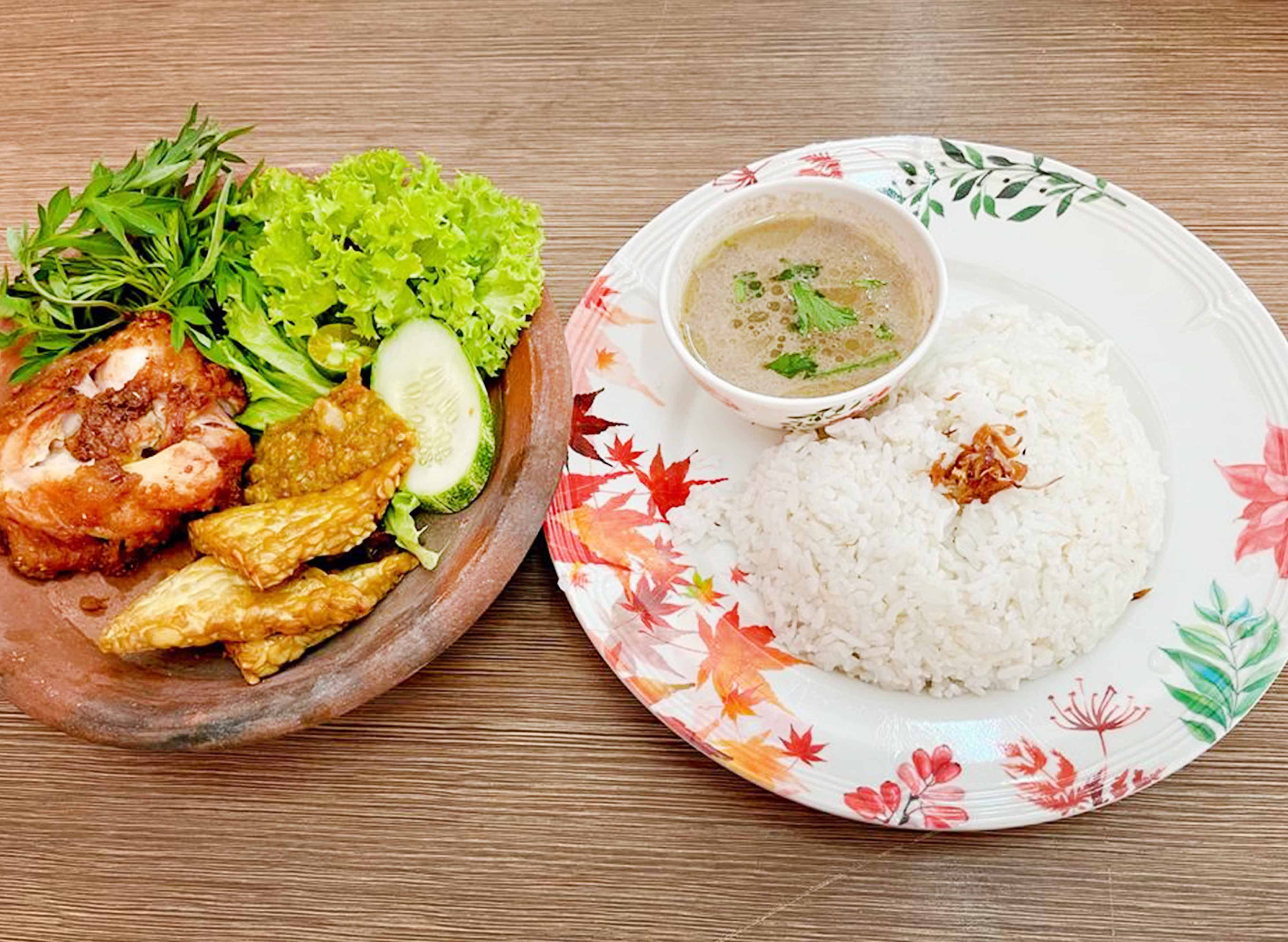 Restoran Yay Nur menu and delivery in Pasir Gudang foodpanda