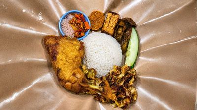 Ayam Gepuk Bahru (Tuaran)