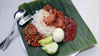 Nasi Lemak Salmah (Jalan Zirkon E7/E)