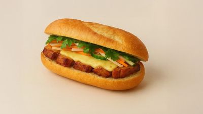 Vietnamese Golden Bun 越南金脆法棍面包 (Laluan Perajurit)