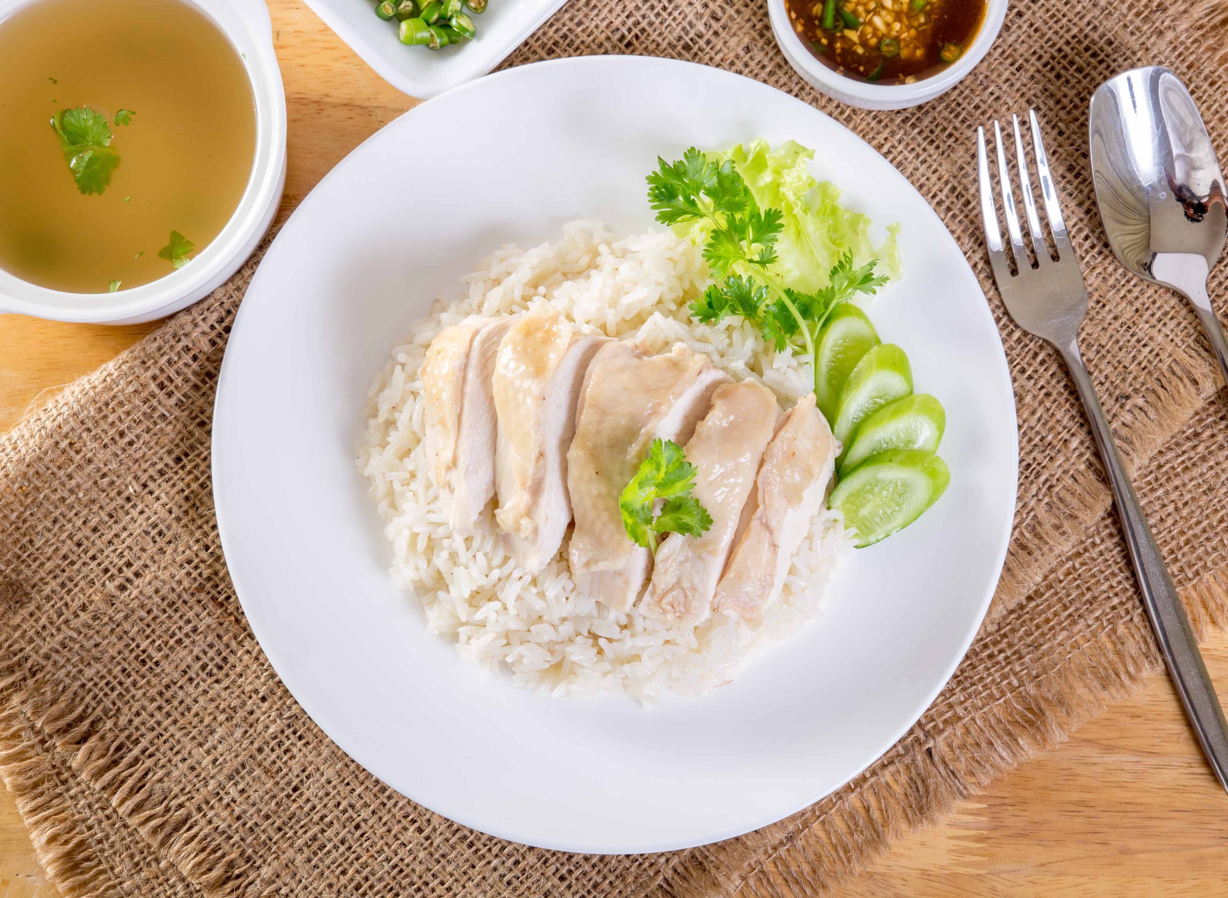 FAMILY CHICKEN RICE vendor logo