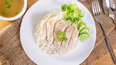 FAMILY CHICKEN RICE