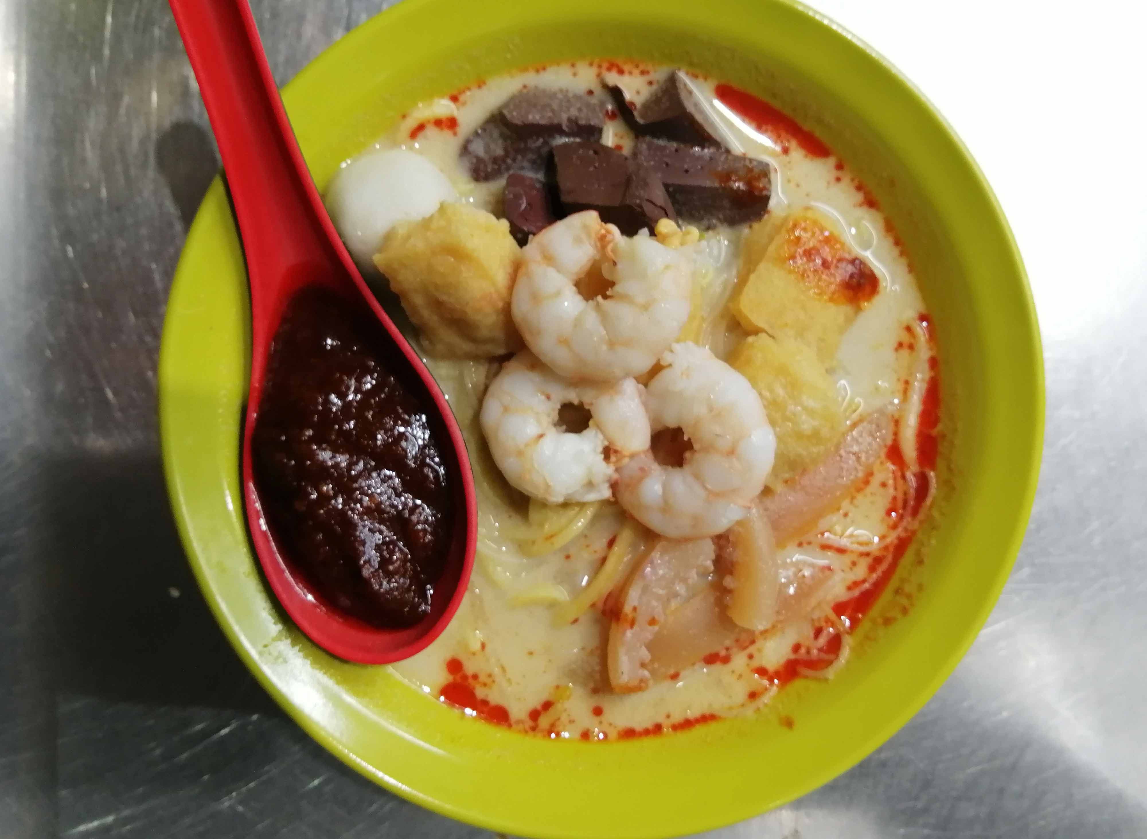 No.93 Curry Mee & Chee Cheong Fun (Bayan Baru Foodcourt) menu and