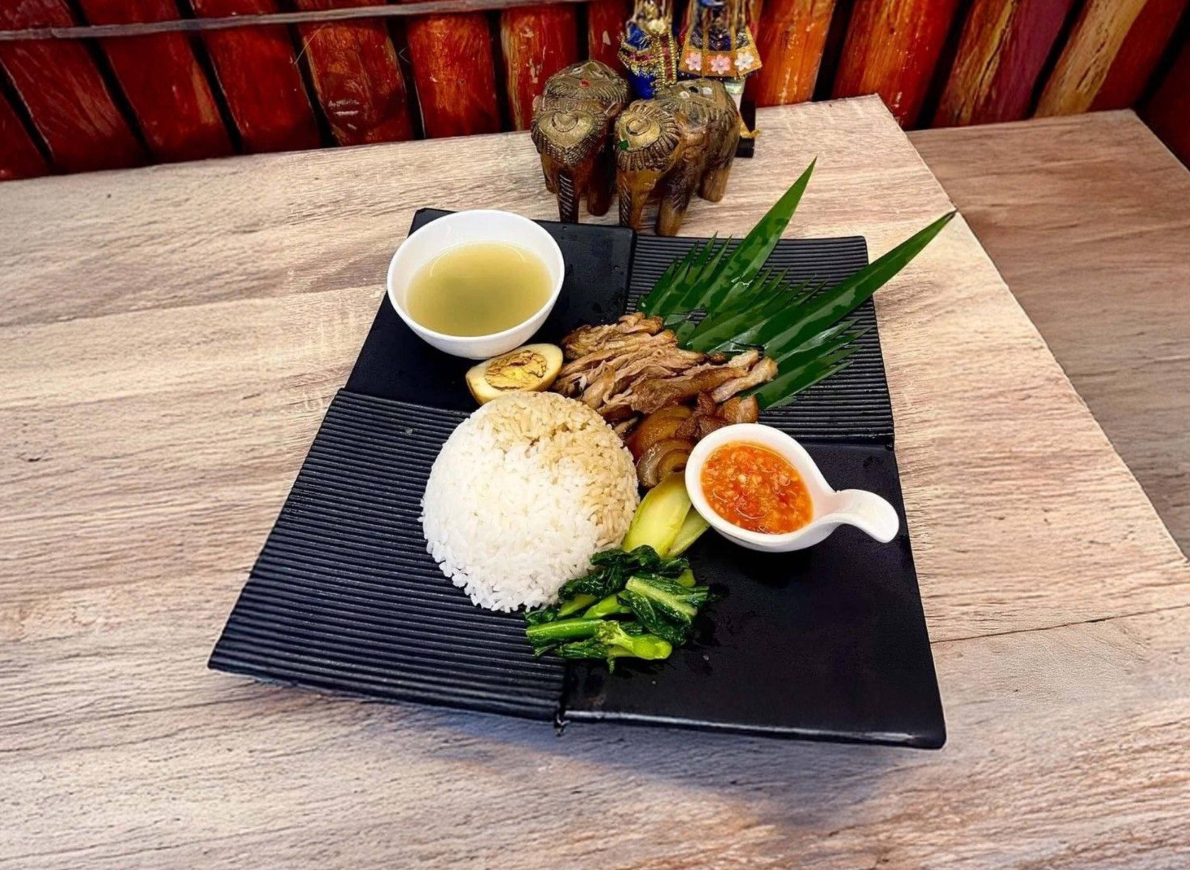 Taste Thai Cuisine 品泰泰国料理 (Pusat Perniagaan Maju Jaya) vendor logo