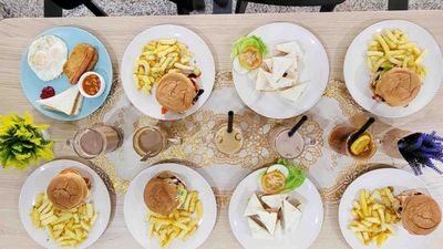 VV Cafe (Bandar Mutiara)