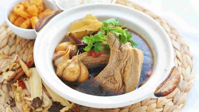 Delicacy Bak Kut Teh 美味肉骨茶 - Restoran Kam Wan Aneka Selera (Taman Canning)