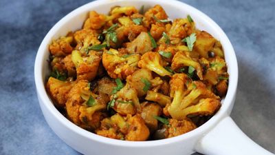 Punjabi Vegeterian Food (Masjid India)