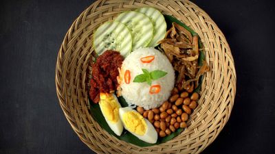 Nasi Lemak Jasin (Sui Yuan Restaurant And Beer Garden)