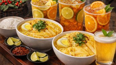 Sup Emas, Soto Lamongan (Ipoh Stables Market)