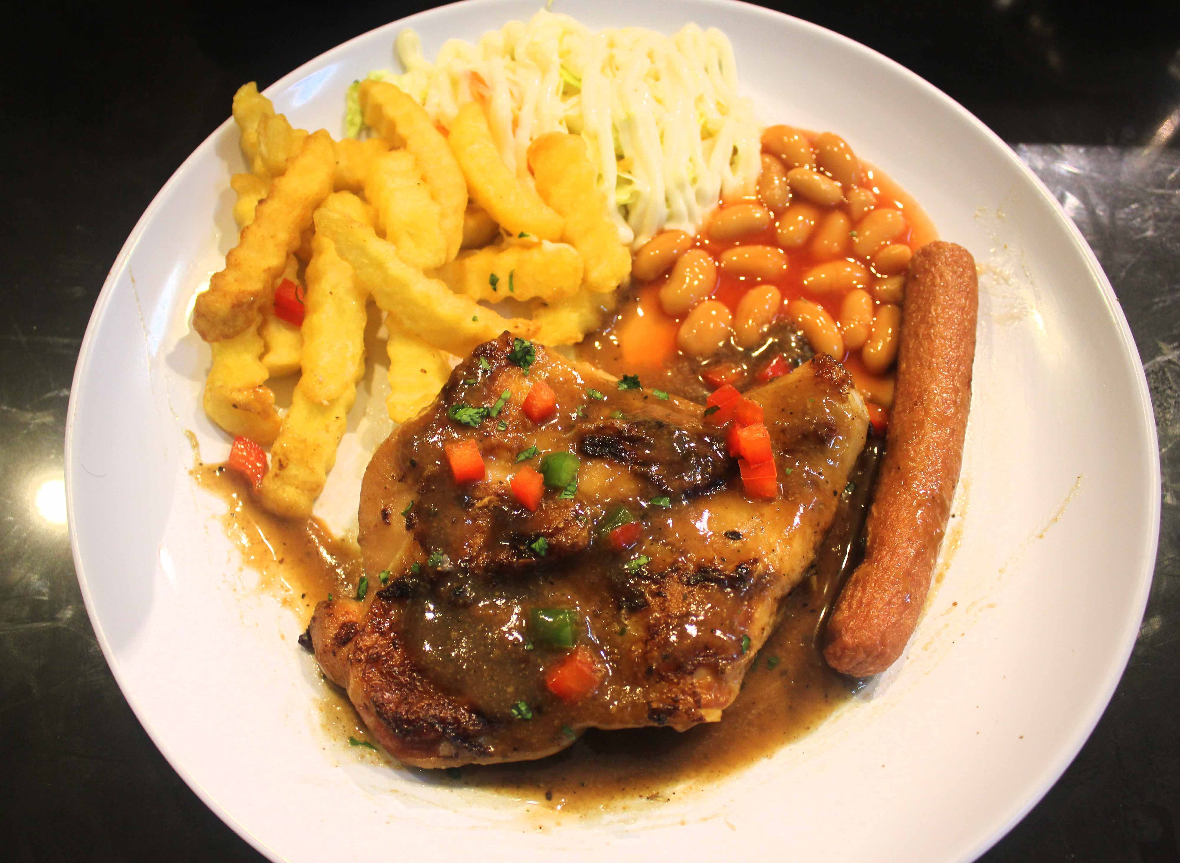 BLACK QUEINZ KITCHEN | Food Delivery from foodpanda