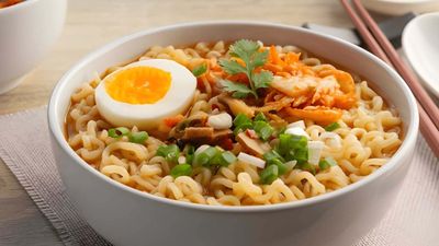 火鸡面 Hot Chicken Ramen (Shijing Hotpot)