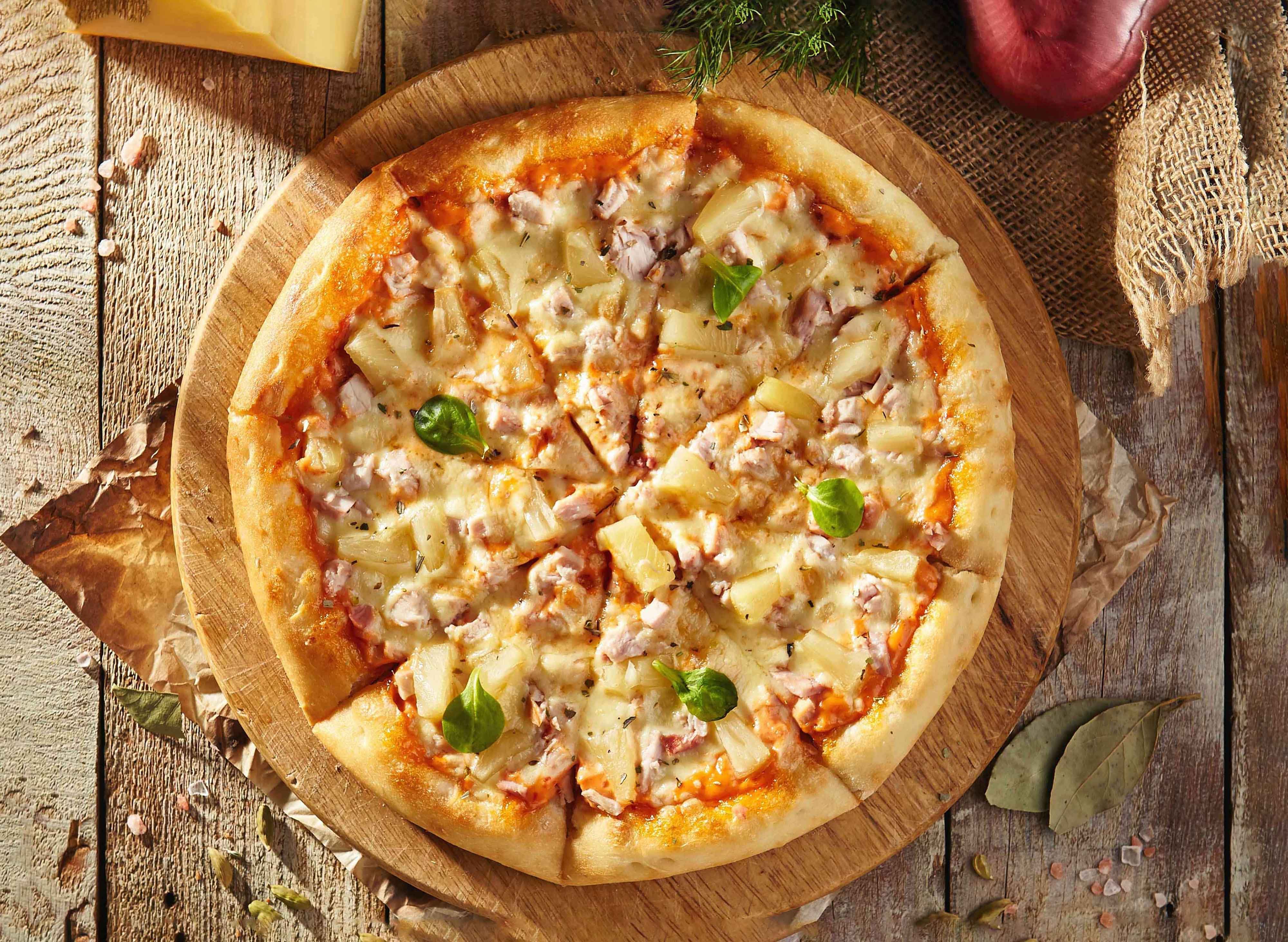 Pizza Tapah by Kinah Kitchen (Tapah) vendor logo