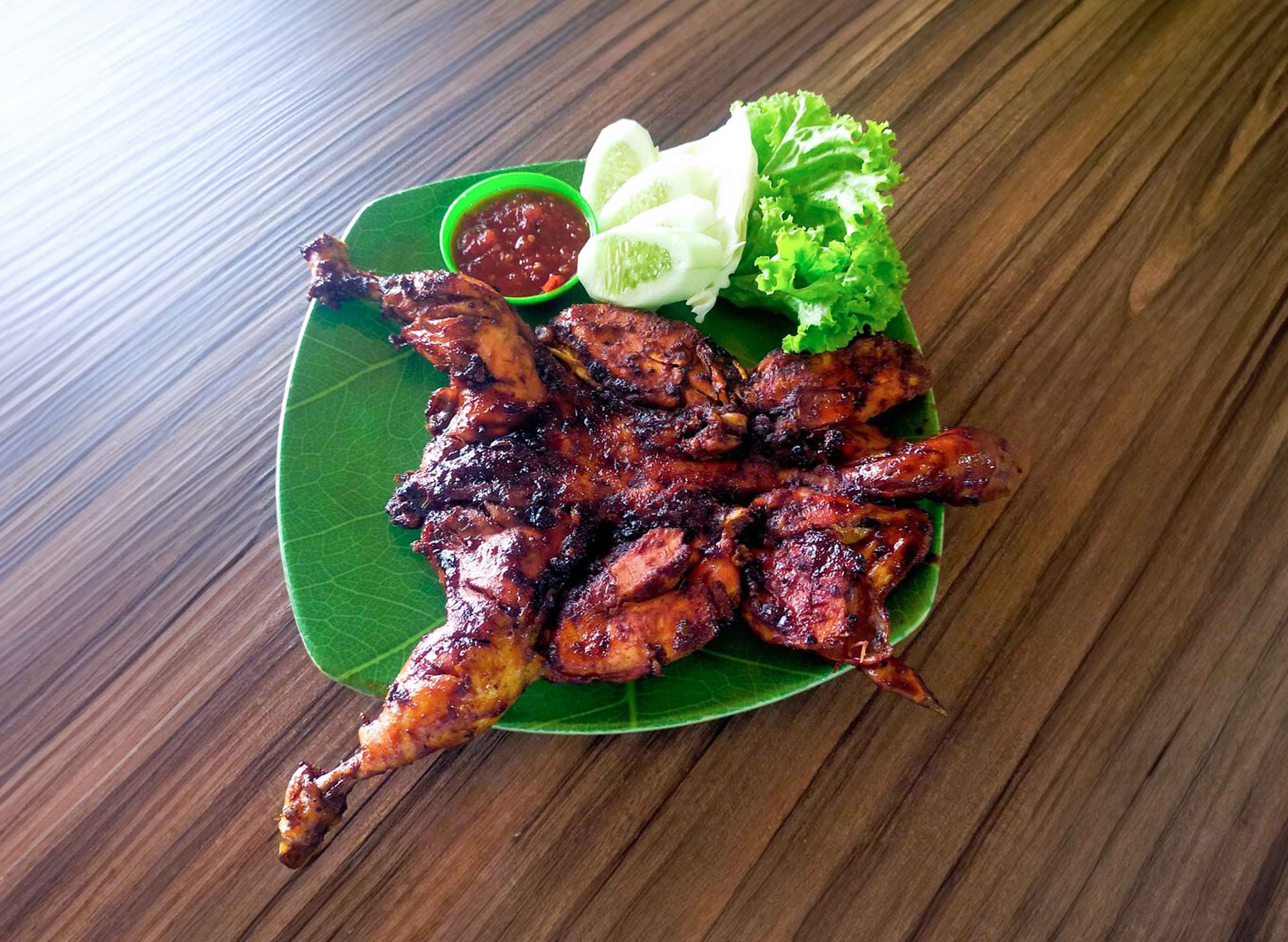 Ayam Golek Mahazan (Pau Iffat) vendor logo