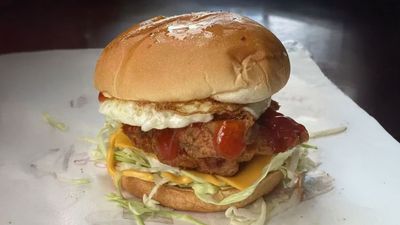 Aulonglong Burger (Prima Coffee Shop, Taiping)