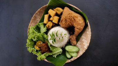 SyurgaLoo'ka  CHEF'S KITCHEN (kampung kepala 10)