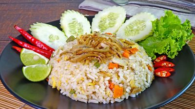 Umilah Colek Perut