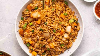 Fortune char kuey teow - YY equine