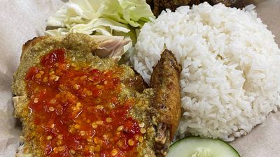 Ayam Gepuk Yeop (Subang Jaya)