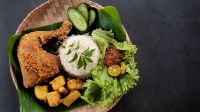 AYAM BAKAR WONG SOLO
