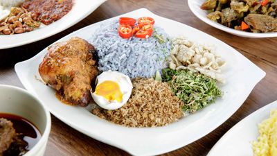 Warung Nasi Kerabu Kak Yah - Taman Sri Nenas