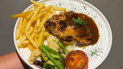 Que Cafe Pastries & Dessert (Puchong Utama)