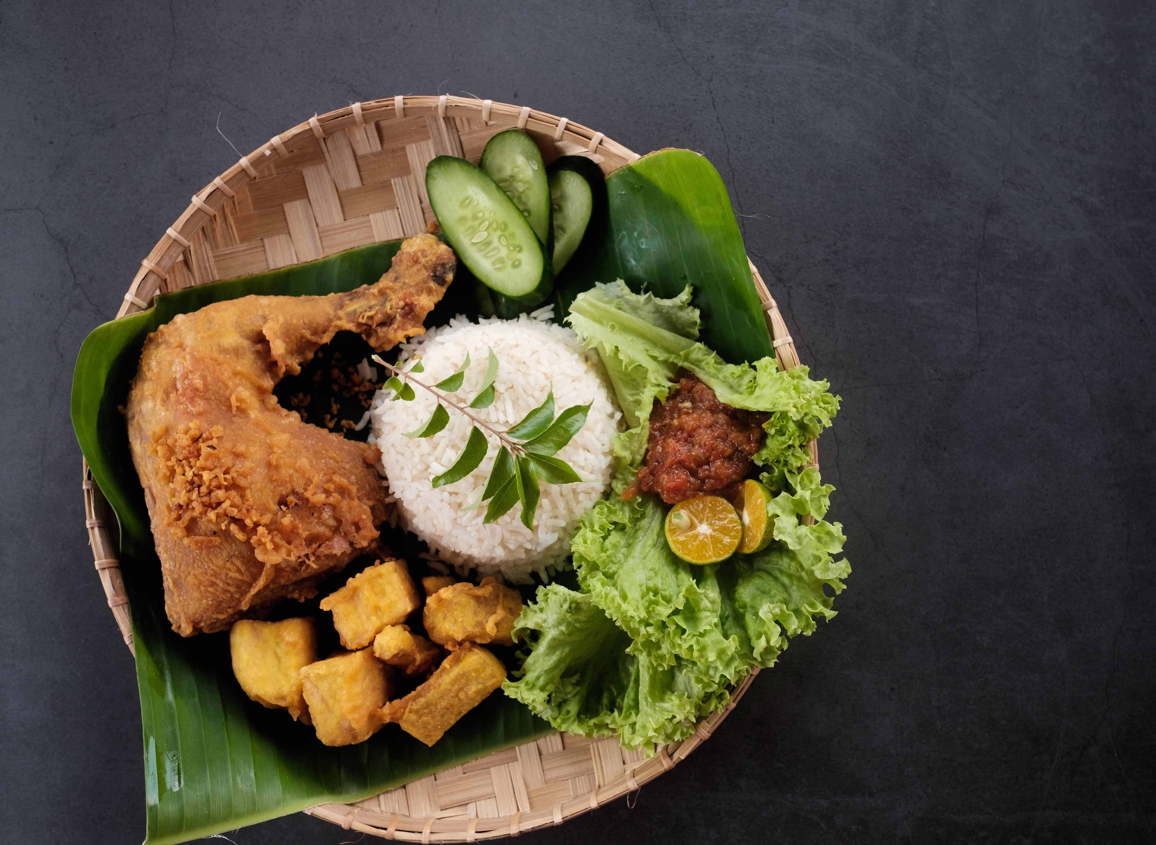 SHAH AYAM PENYET menu and delivery in Machang foodpanda