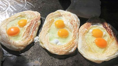 Sarapan Pagi Kedai Meja Batu